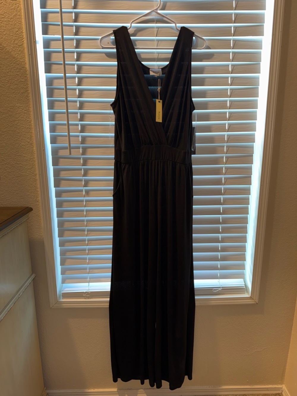 Black Sleeveless V-Neck Maxi Jumpsuit
